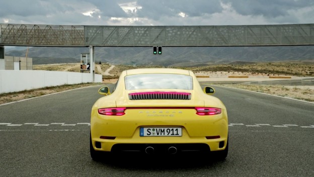 Nové Porsche 911 Carrera – High-performance systems