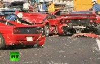 Masakr! Japonský sraz Ferrari na dálnici